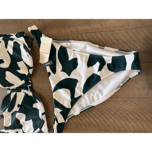 NWT Abercrombie & Fitch 2-Piece Bikini Top & Bottoms Curve Love Women’s Medium - Picture 2 of 15